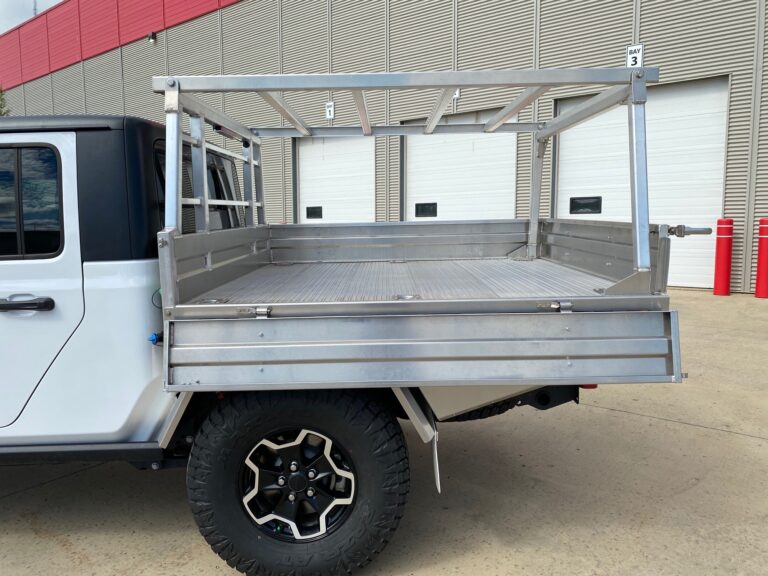 SUMMIT EXPEDITION TRUCKS JEEP GLADIATOR SET FLATBED TRAY