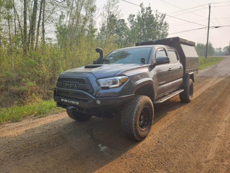 SUMMIT EXPEDITION TRUCKS TOYOTA TACOMA FLATBED UTE TRAY CANOPY TRUCK 5