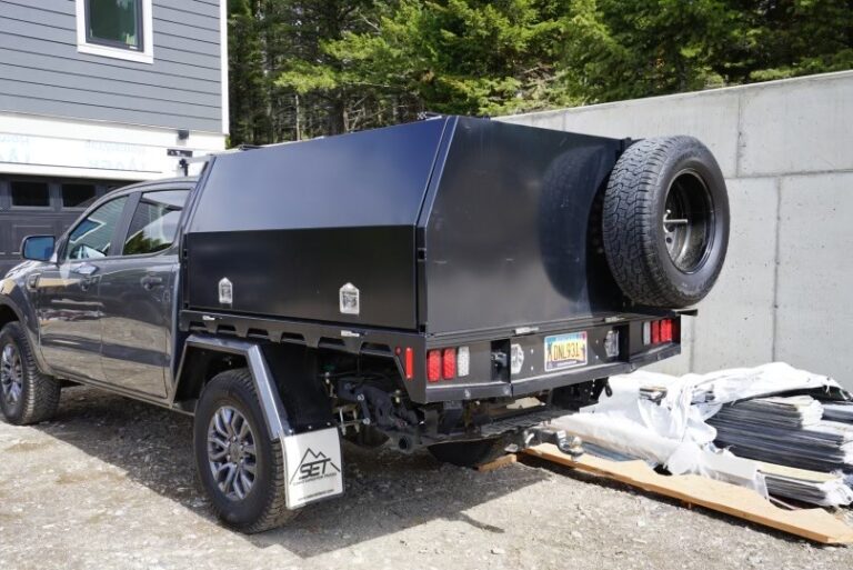 SUMMIT EXPEDTION TRUCKS FORD RANGER FLATBED UTE TRAY CANOPY 72 SERIES 4