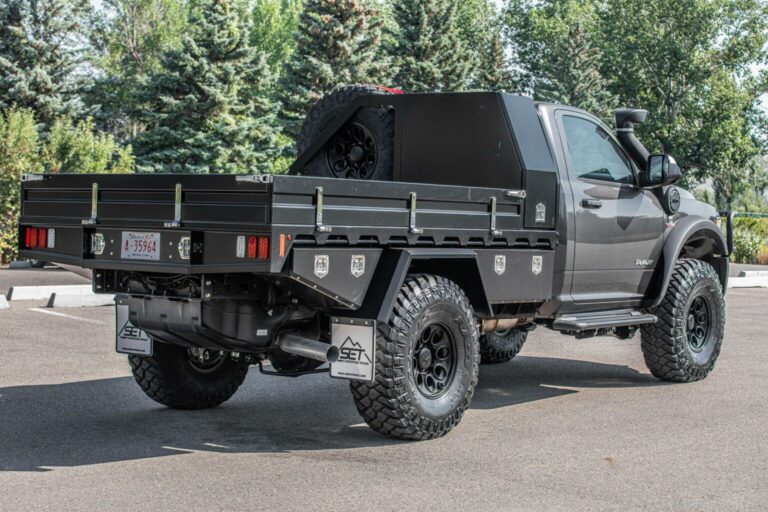 SUMMIT EXPEDITION TRUCKS CAB AND CHASSIS RAM 3500 9FT FLATBED TRAY UTE DECK FWC 7