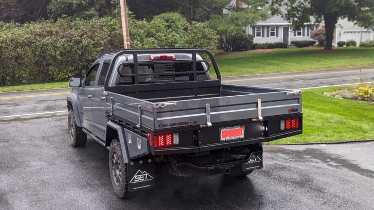 SUMMIT EXPEDITION TRUCKS CHEVROLET COLORADO ZR2 BISON CREW CAB SHORT BOX UTE TRAY FLATBED TRUCK 1