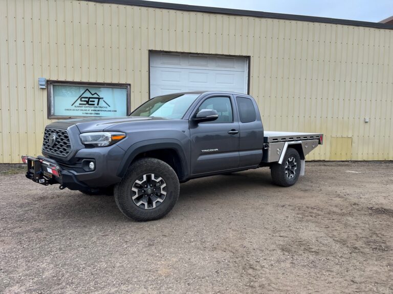 SUMMIT EXPEDITION TRUCKS TOYOTA TACOMA ACCESS CAB LONG BOX UTE TRAY FLATBED TRUCK 1