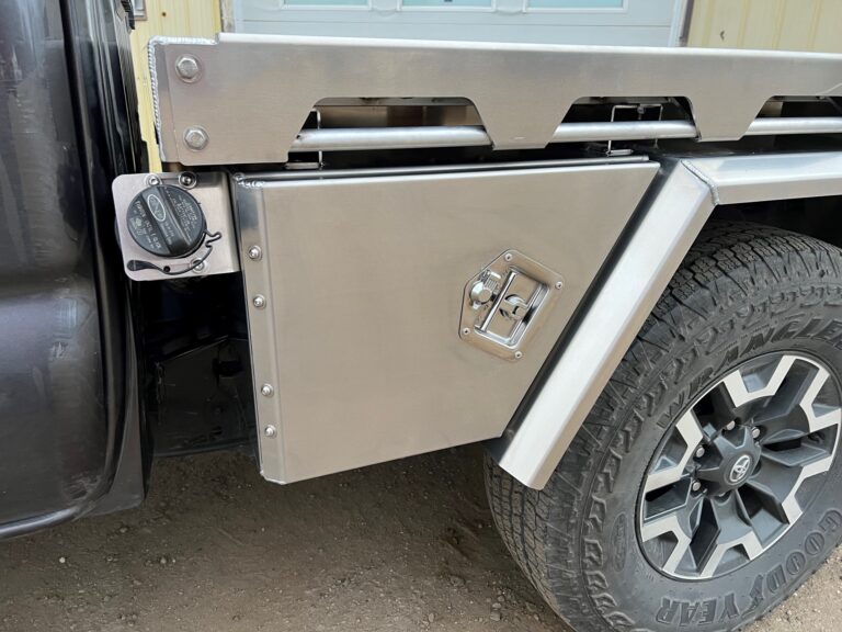 SUMMIT EXPEDITION TRUCKS TOYOTA TACOMA ACCESS CAB LONG BOX UTE TRAY FLATBED TRUCK 2