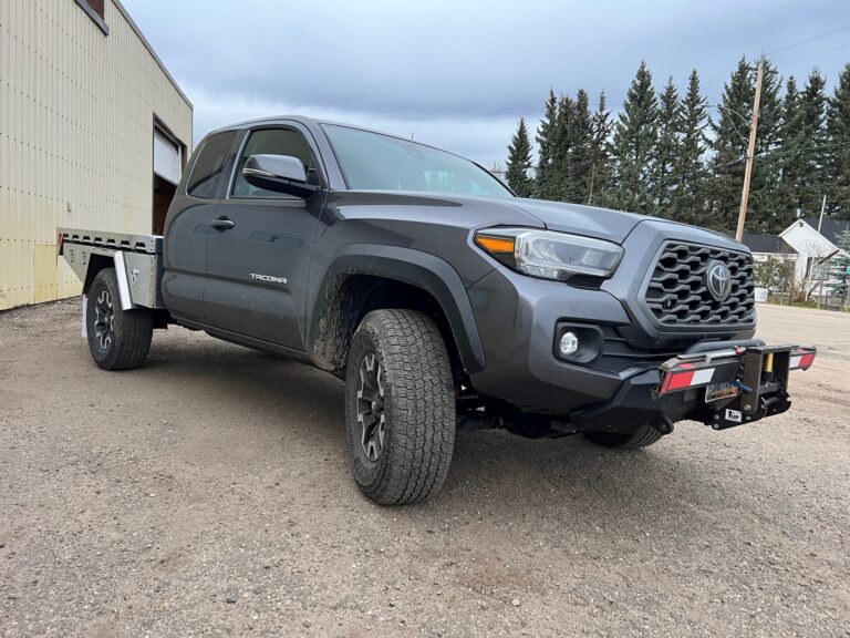 SUMMIT EXPEDITION TRUCKS TOYOTA TACOMA ACCESS CAB LONG BOX UTE TRAY FLATBED TRUCK 7