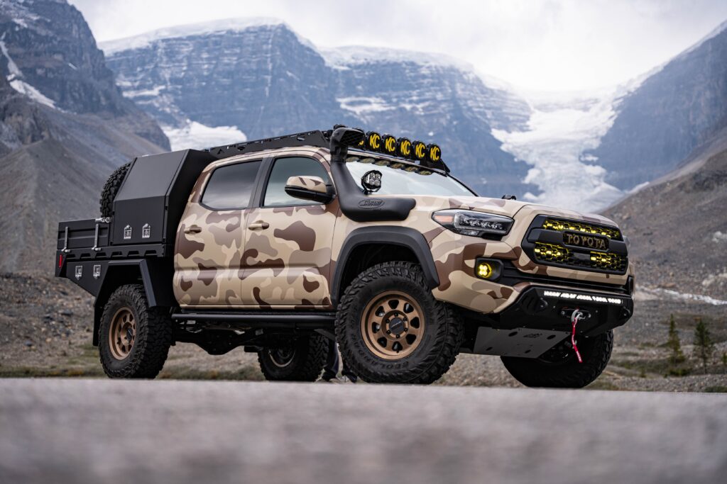 SUMMIT EXPEDITION TRUCKS TOYOTA TACOMA DOUBLE CAB SHORT BOX BED EXPEDITION HALF CANOPY FLATBED TRUCK 9