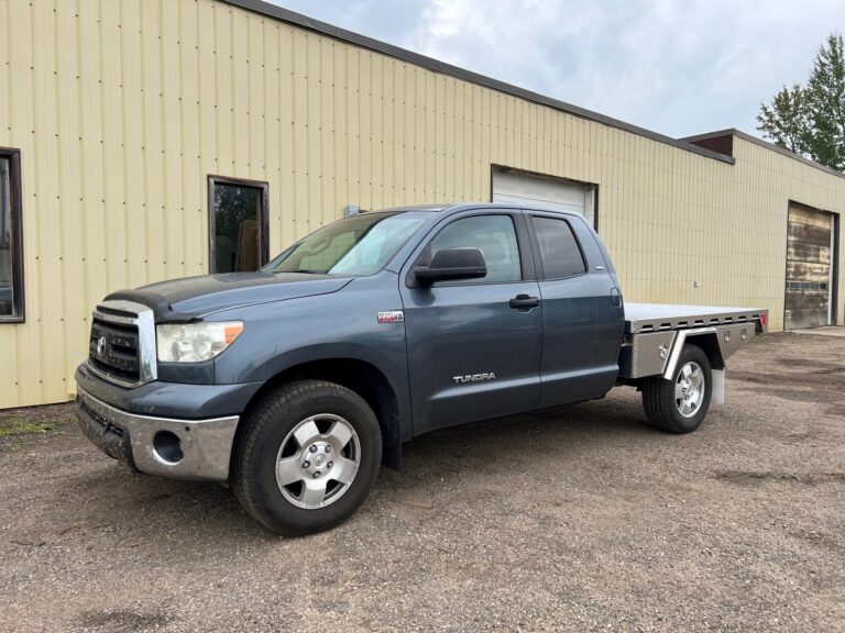 SUMMIT EXPEDITION TRUCKS TOYOTA TUNDRA DOUBLE CAB 6.5 BED FLATBED TRUCK 6