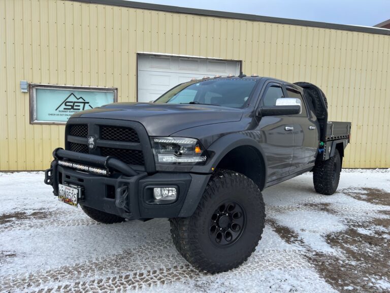 SUMMIT EXPEDITION TRUCKS DODGE RAM 3500 AEV AMERICAN EXPEDITIONARY VEHICLES 7.5FT FLATBED TRAY UTE DECK 1