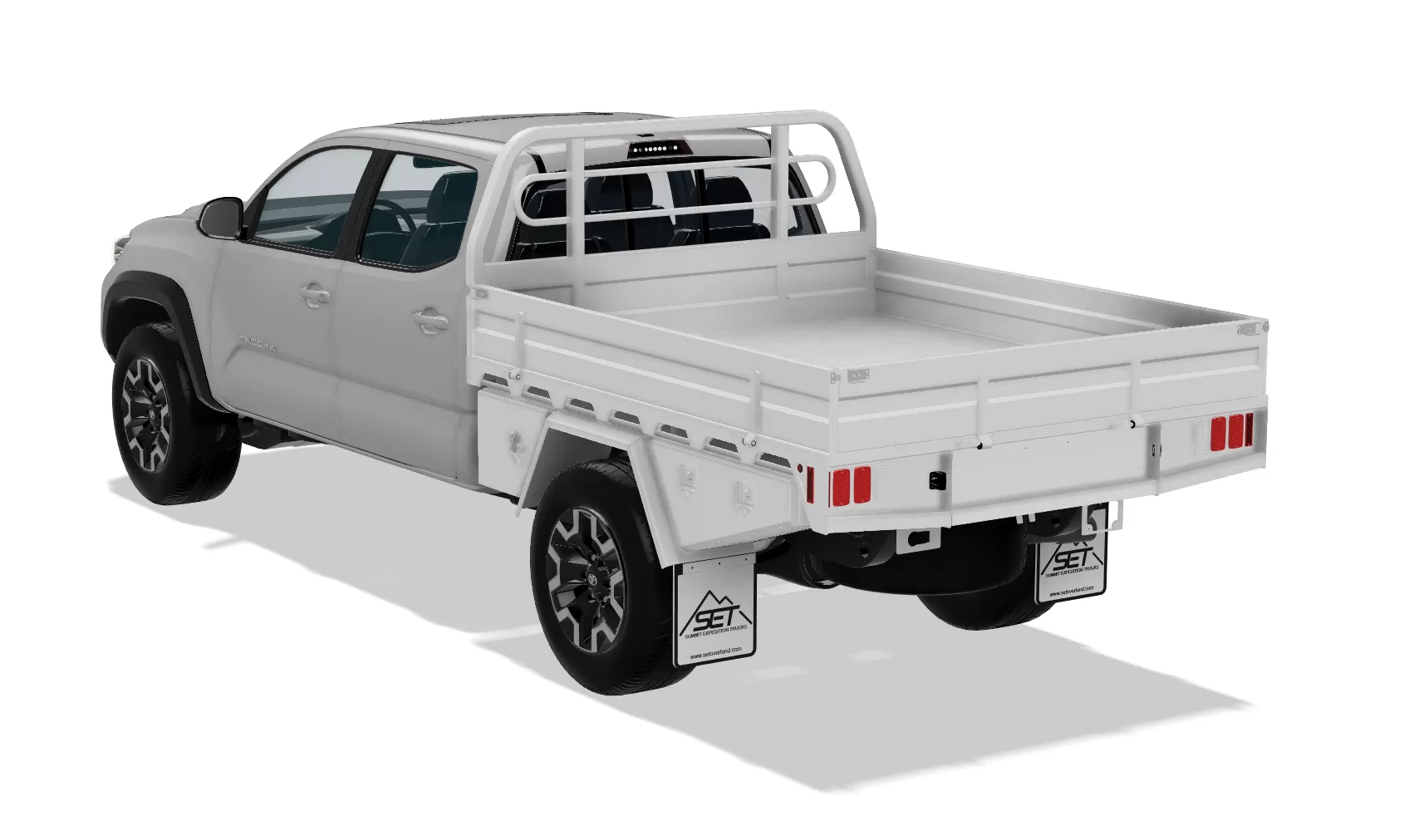 Adventurer 84 Midsize Flatbed Package